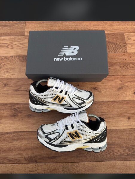 Sneakers New Balance modernes