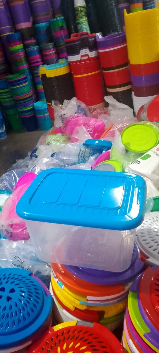 Boîte de rangement plastique