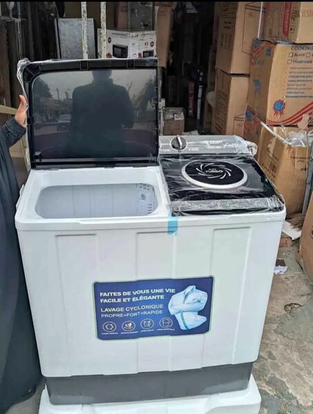 Mini lave-linge avec essoreuse