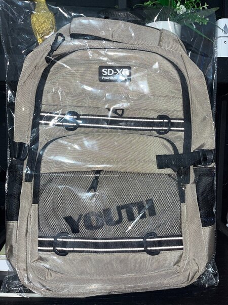 Sac à dos scolaire moderne