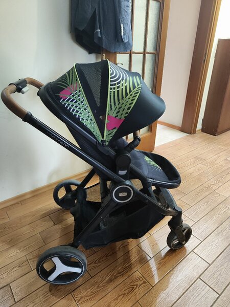 Коляска Chico