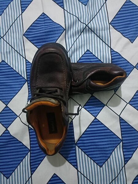 Chaussures en cuir imperméables