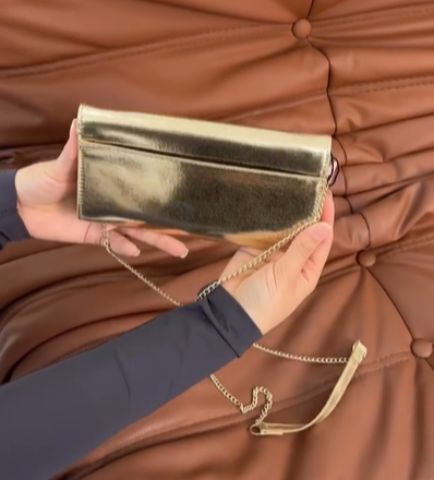 Маленькие сумочки от Pull&bear золотая