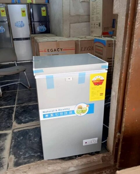 Refrigerator freezer