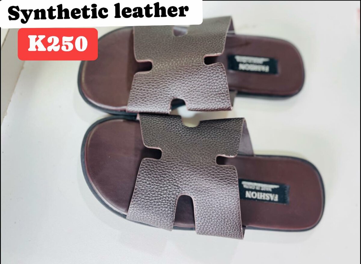 Synthetic leather slippers