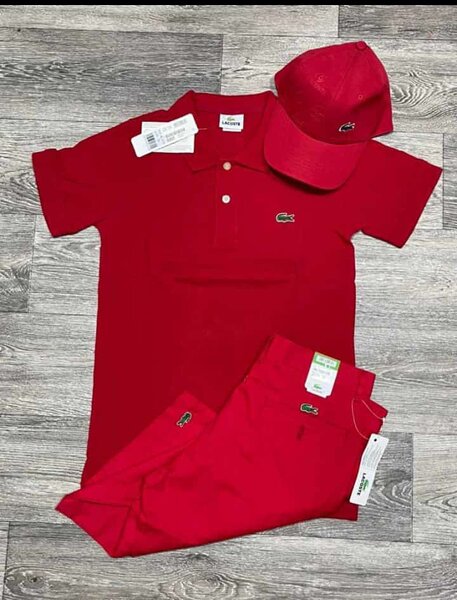 Ensemble T-shirt et Casquette Colorés