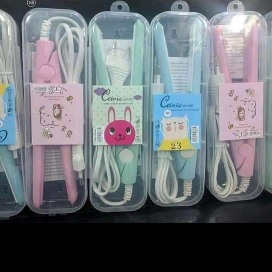 Mini hair straightener
