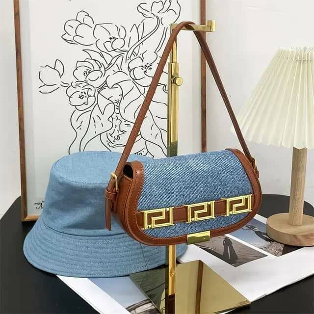 Sac et chapeau dame