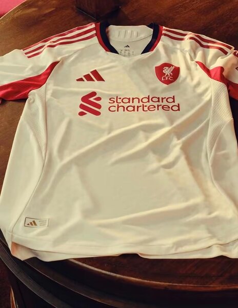 Maillot de Football Liverpool