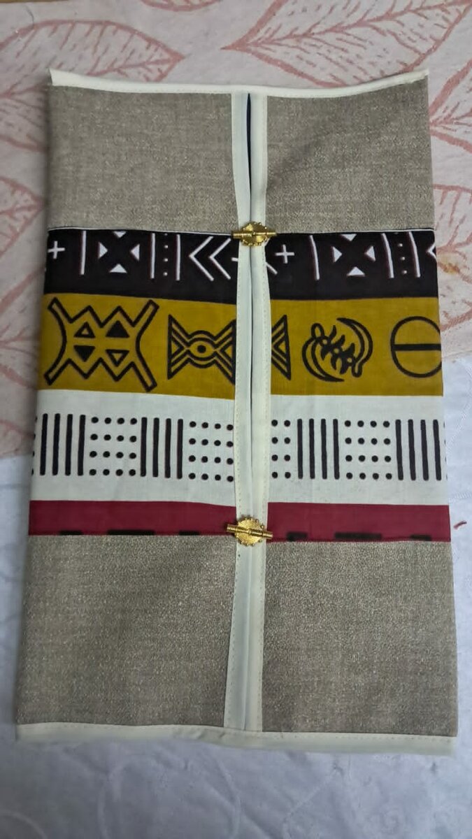 Housse pour boîte à mouchoirs