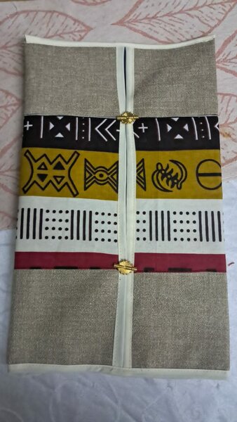 Housse pour boîte à mouchoirs