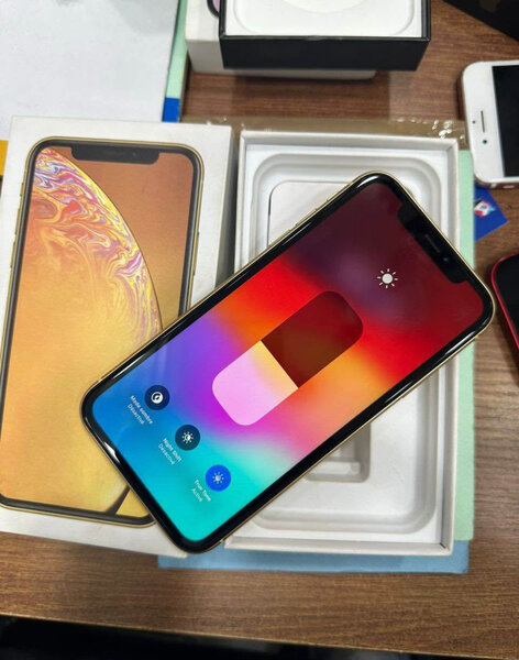 iPhone XR simple 64GB
