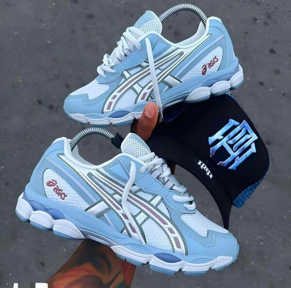 Baskets sport légères homme