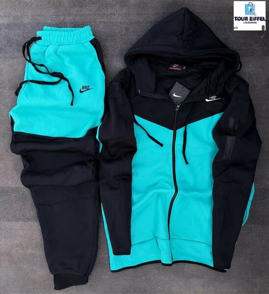 Ensemble survêtement Nike