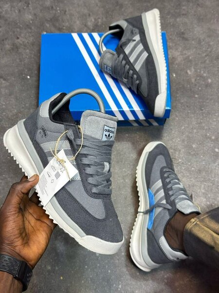 Baskets Adidas style rétro