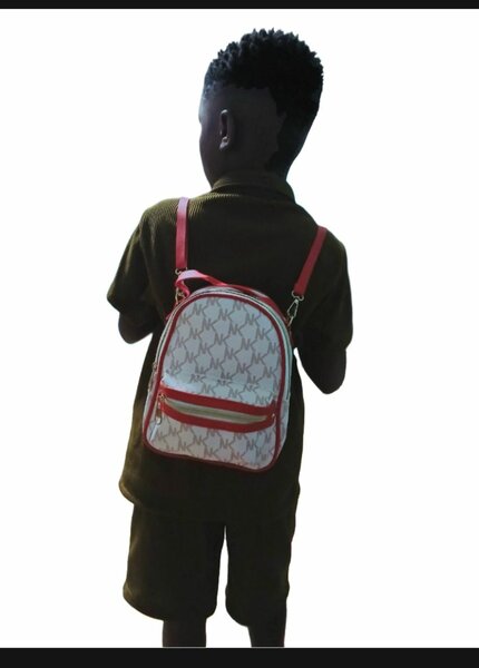 Mini sac à dos rouge