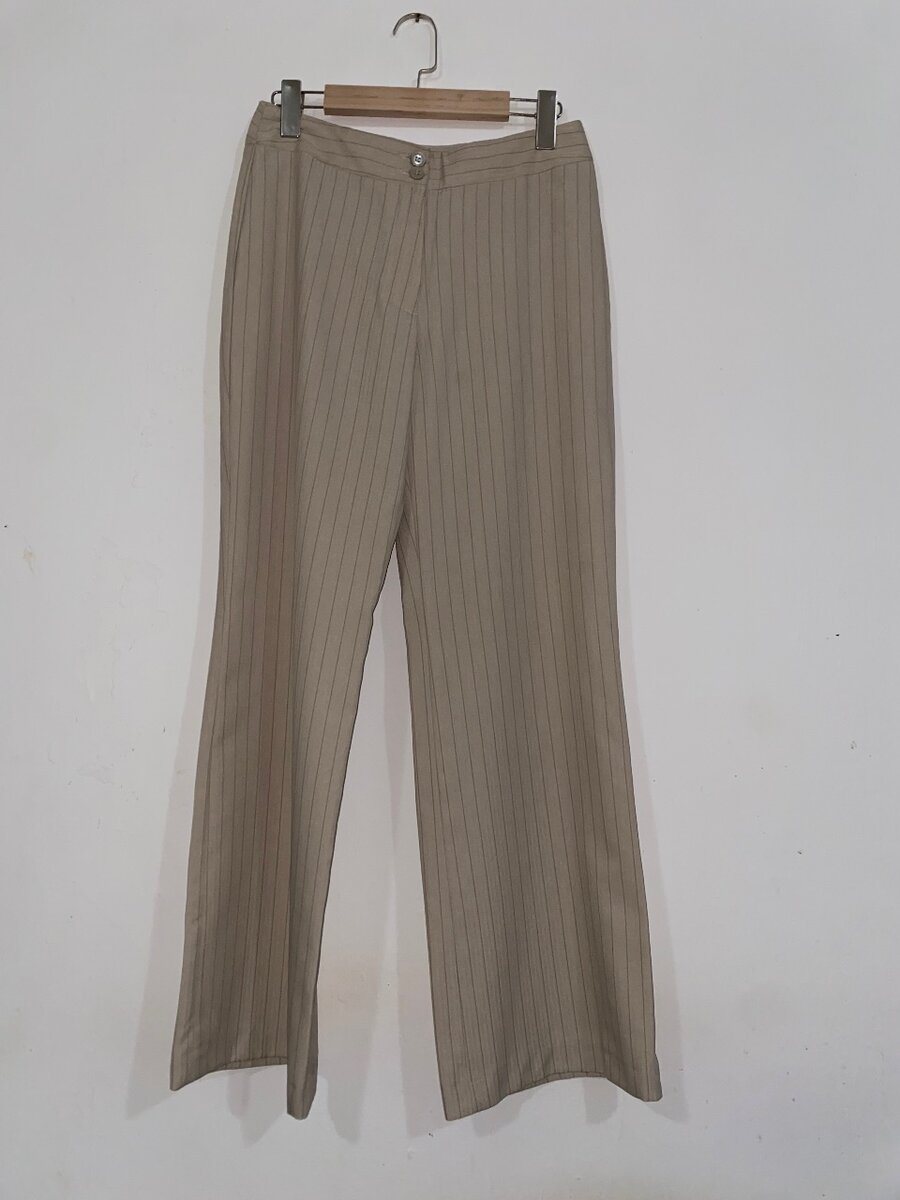 Ladies trousers