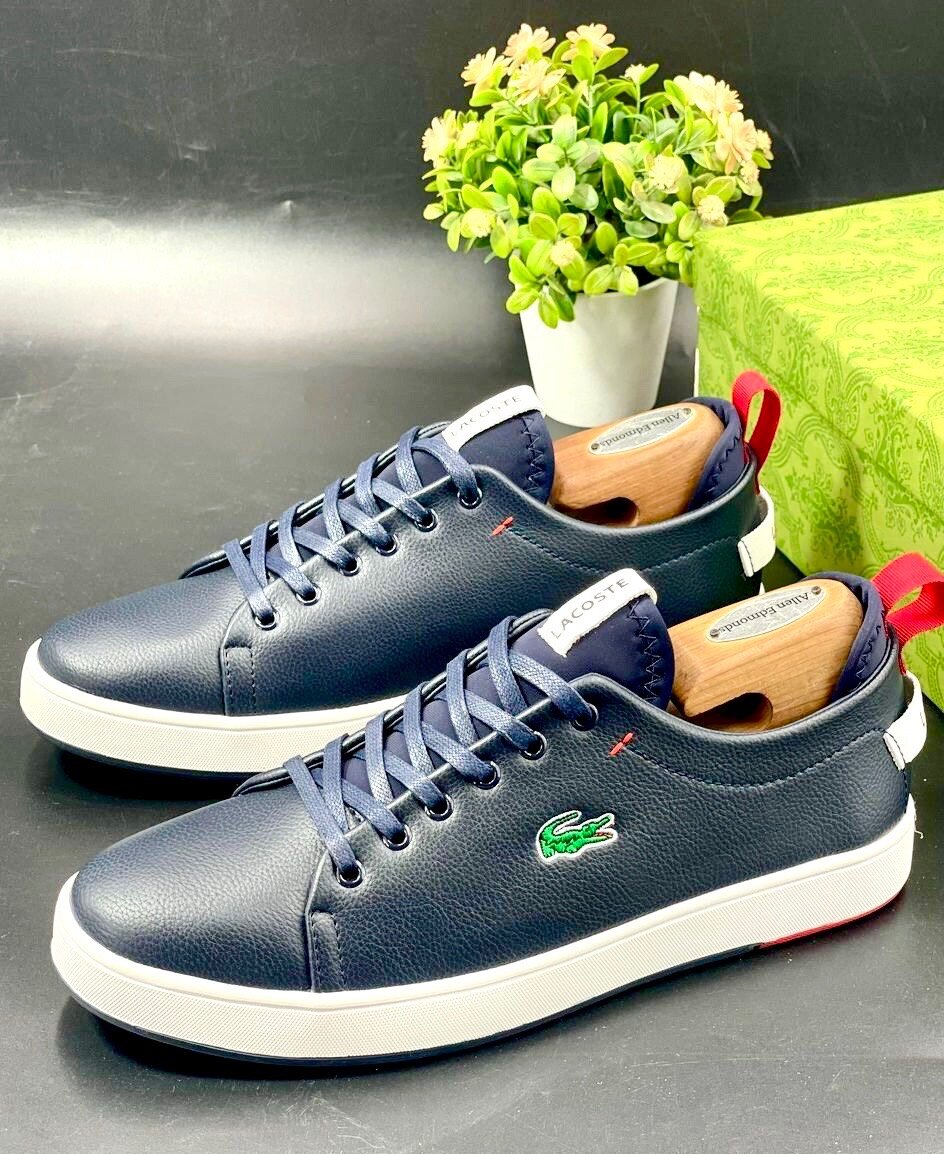 Lacoste Classic Black