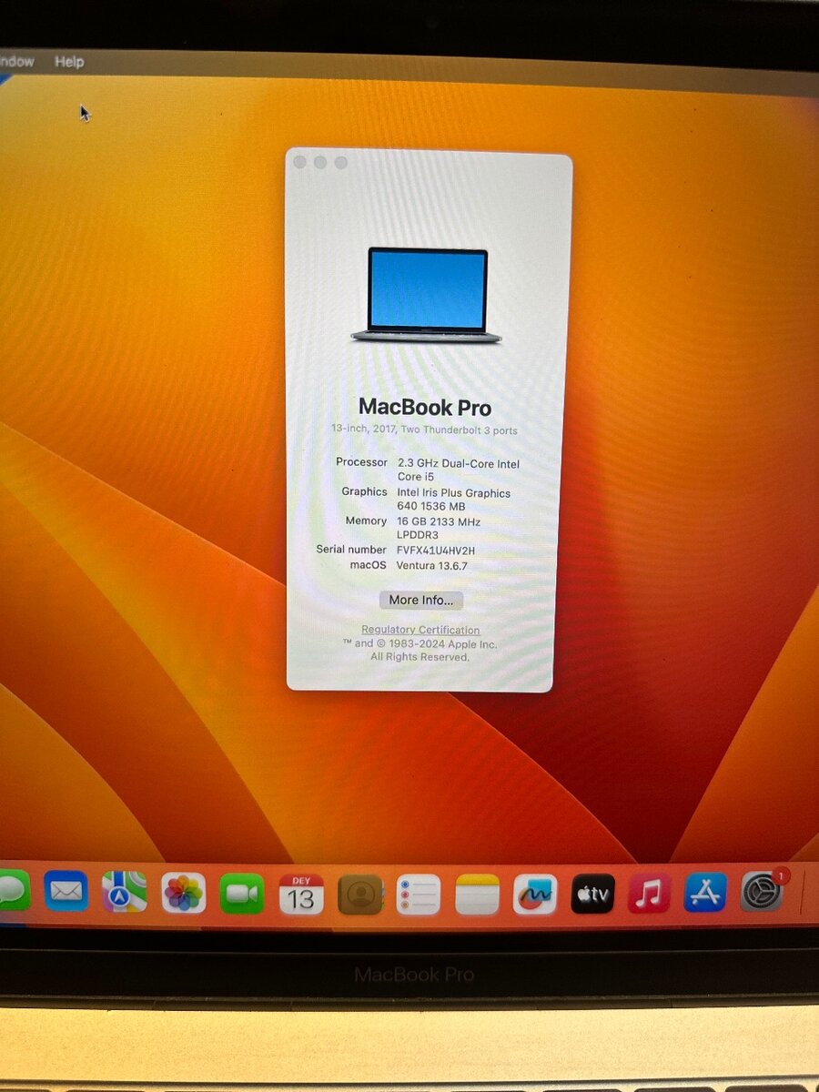 Apple MacBook Pro 2017.13inch for sale