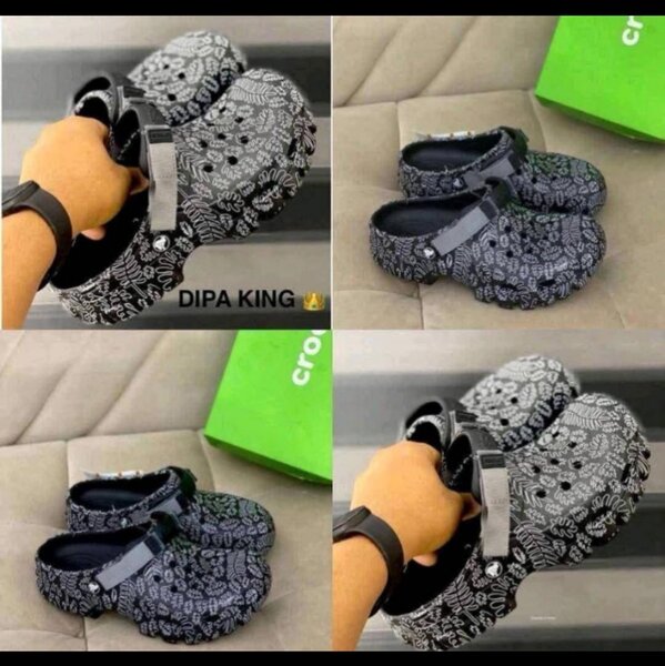 Sabots confort noirs motif