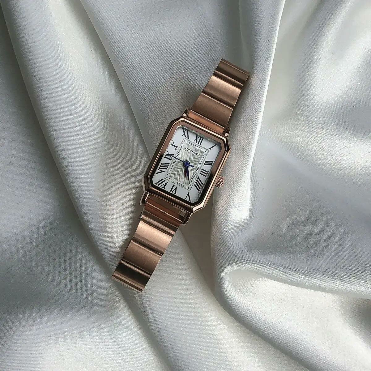 Montre en or mécanique manuelle pour femme, cadran blanc