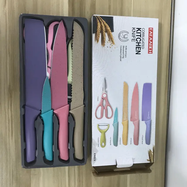 REDUCED TO CLEAR KITCHEN KNIFE SET