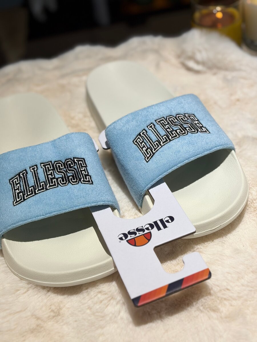 Claquette Adidas importer