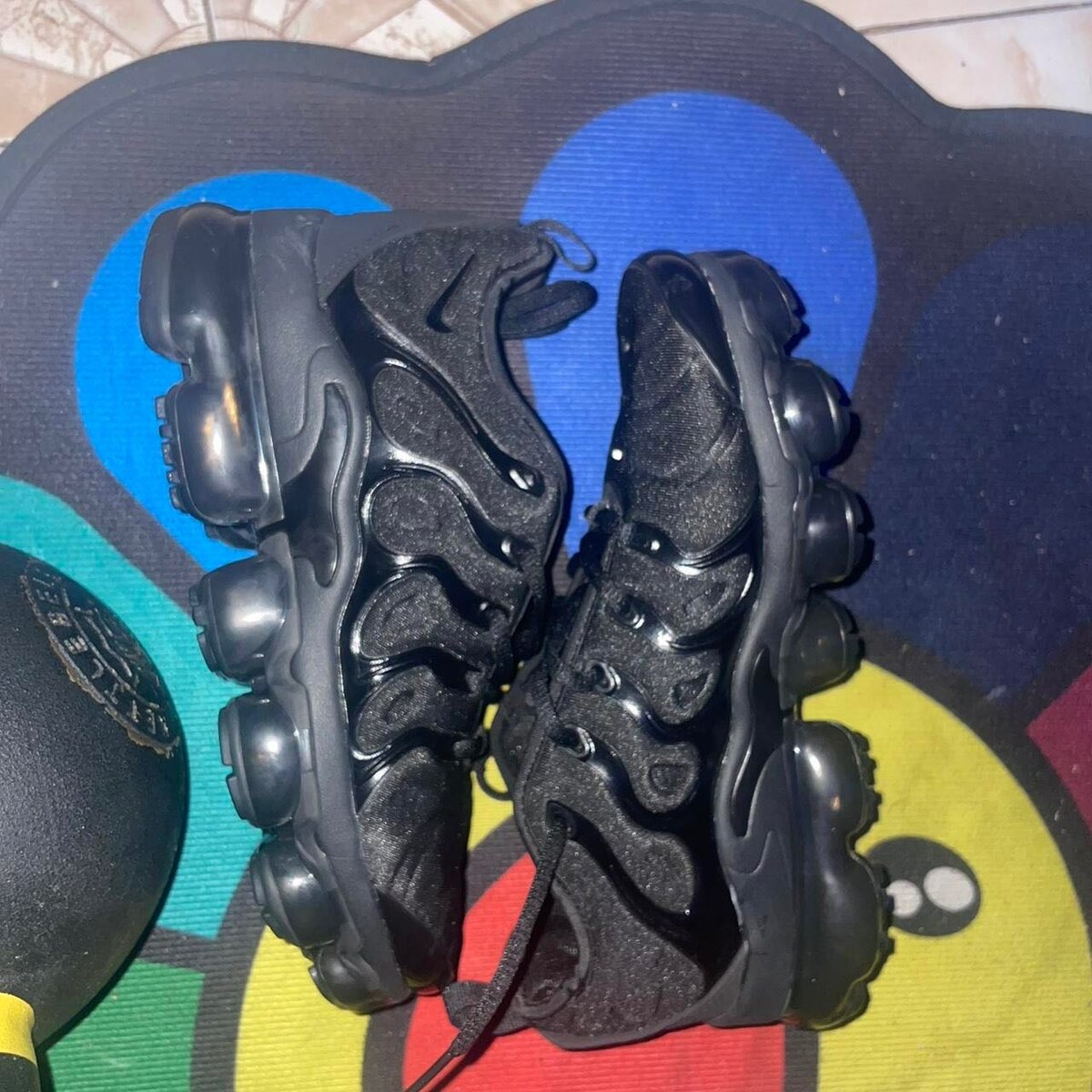 Triple Black Vapor Max