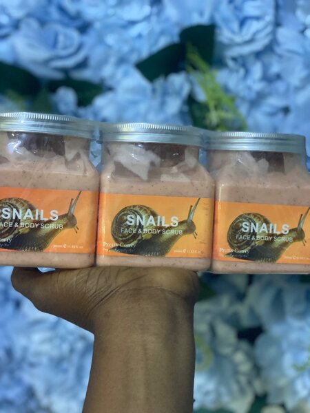 Gommage Visage & Corps Escargots