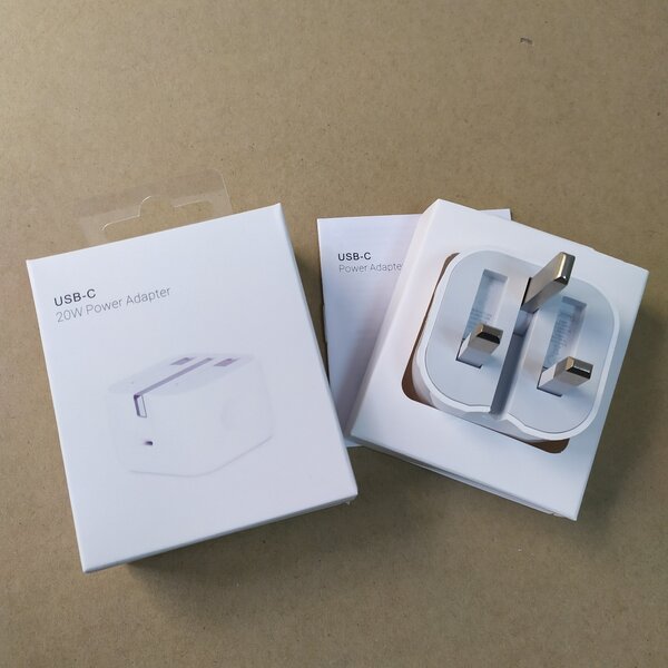 ORIGINAL IPHONE TYPE C CHARGERS (3 PINS)