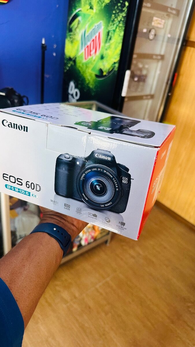 Canon 60D camera Bundle