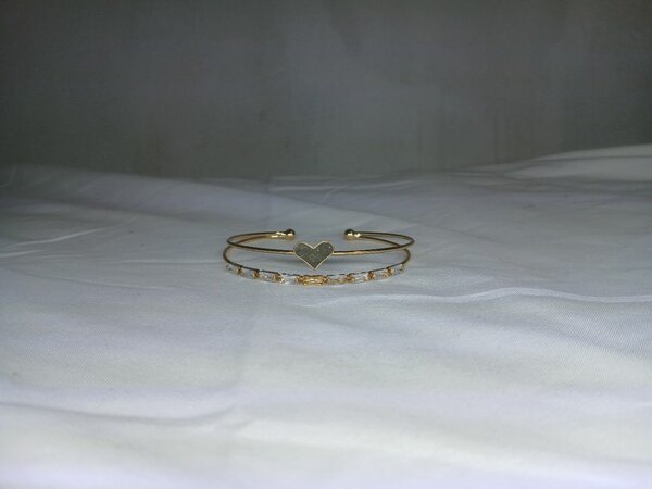 Bracelet ajustable cœur cristaux