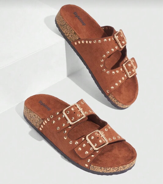 Sandales marron suédées élégantes