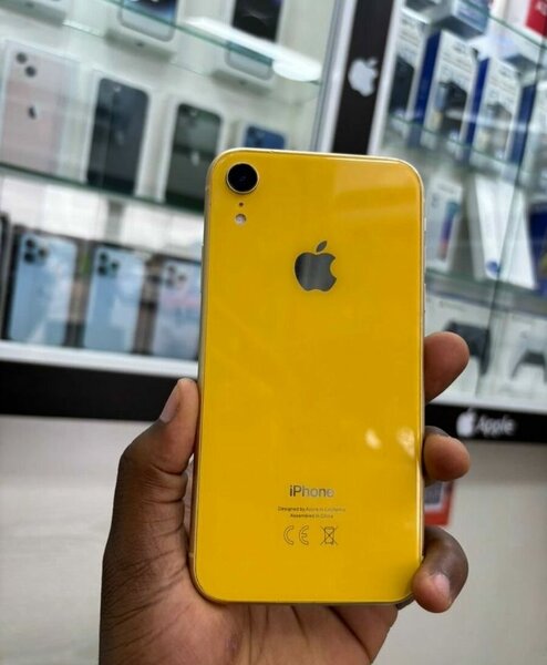 iPhone XR Jaune Débloqué