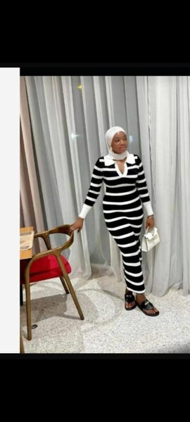 Robe rayée élégante longue