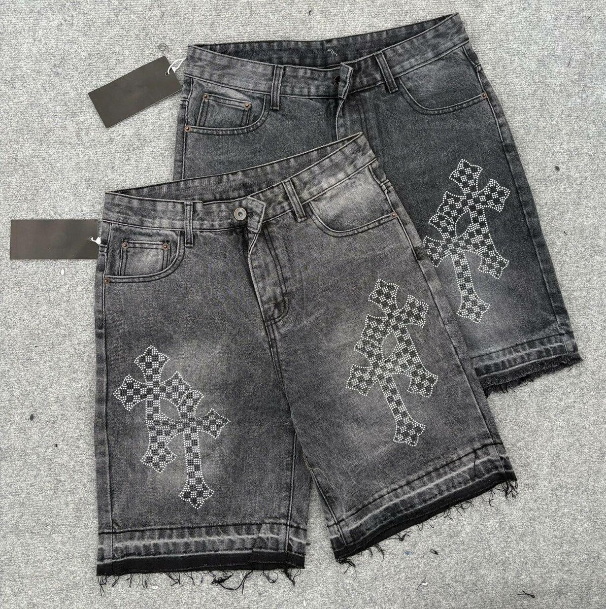 Shorts en Jean avec Croix Détail