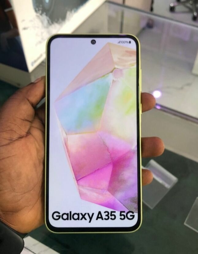 Samsung A35