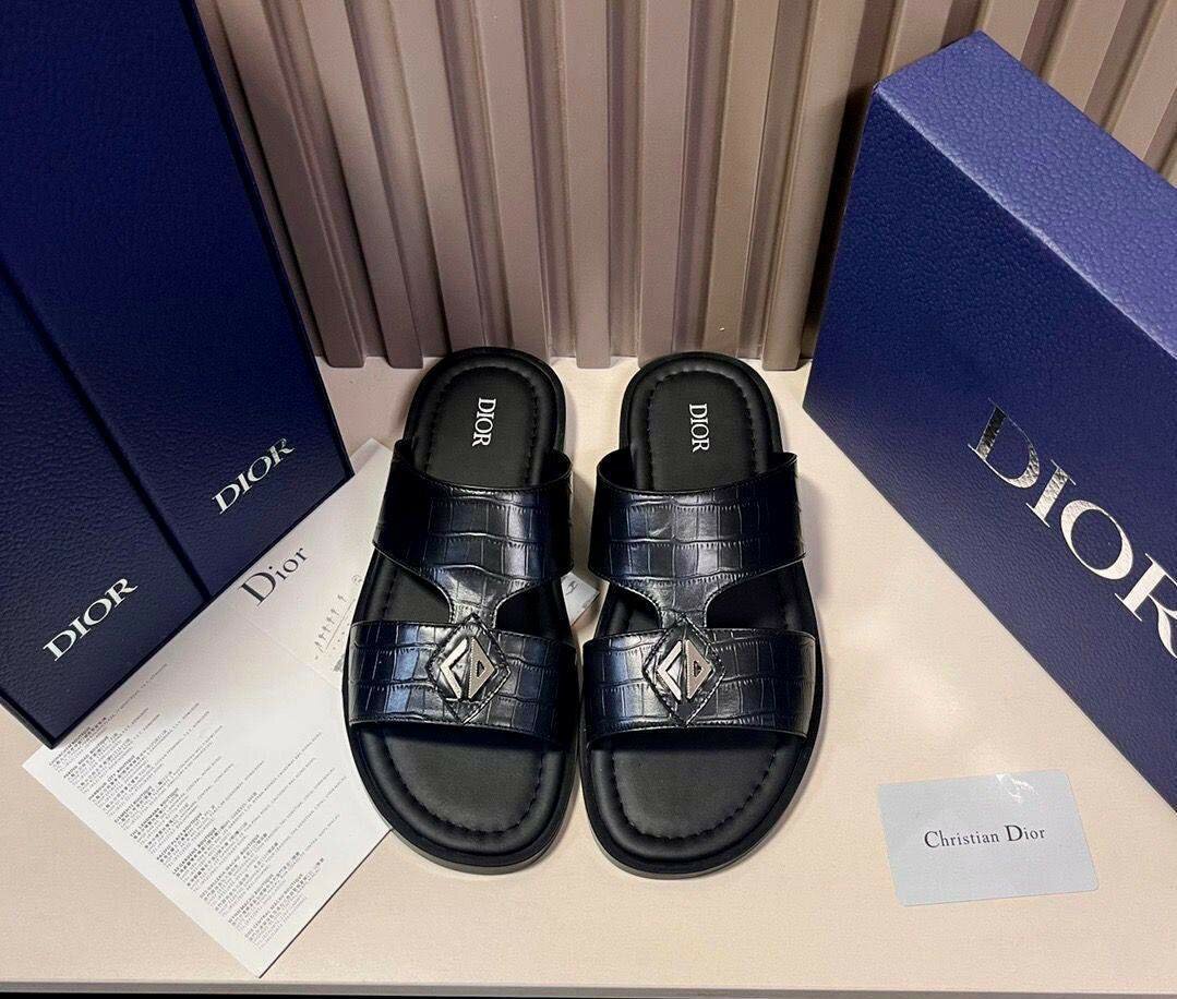 Dior fashion slippers