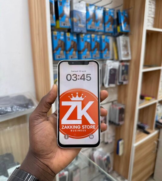 iPhone 13Blanc Neuf 128GB