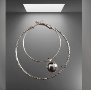 LADIES AND GIRLS FASHION ROUND EARING