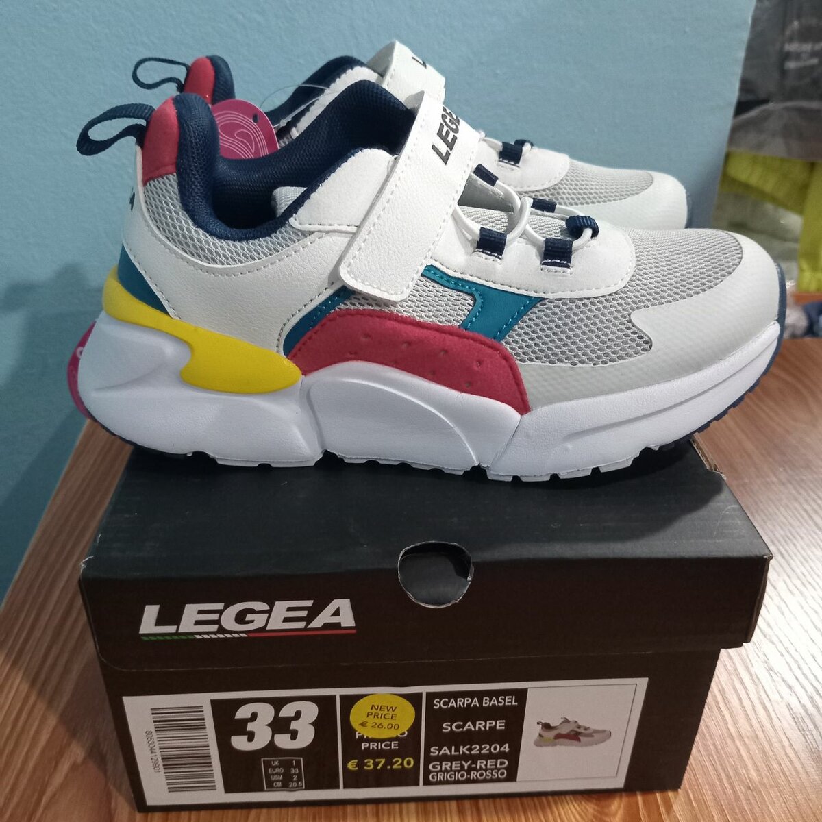 P33 - Chaussure enfant LEGEA