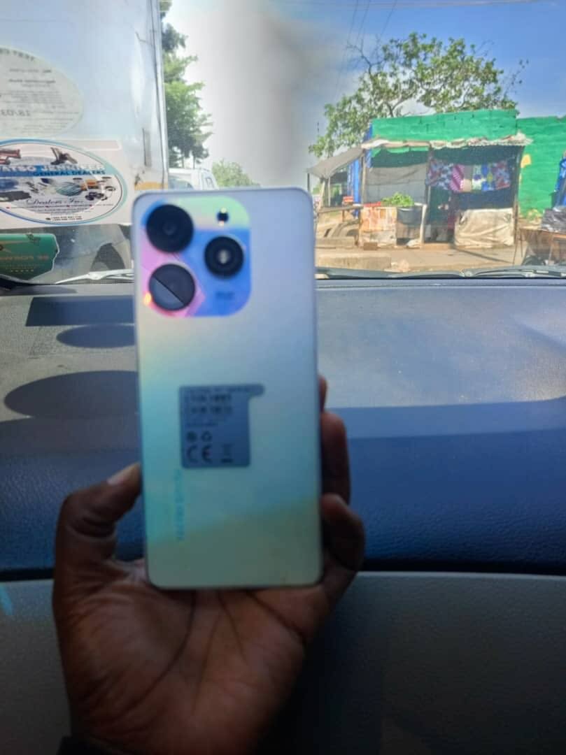 Tecno spark 10pro 256gb