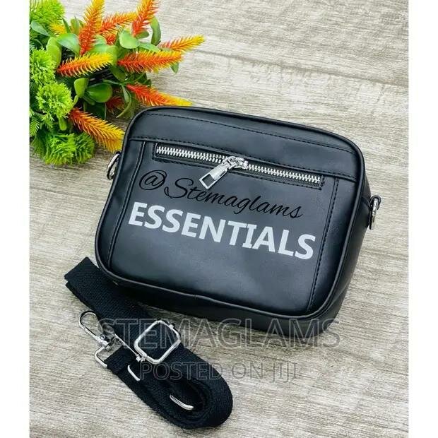 Sacoche Bandoulière Essentials