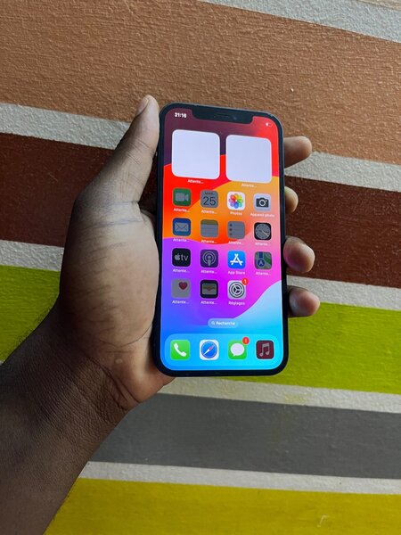 iPhone 12 64gb
