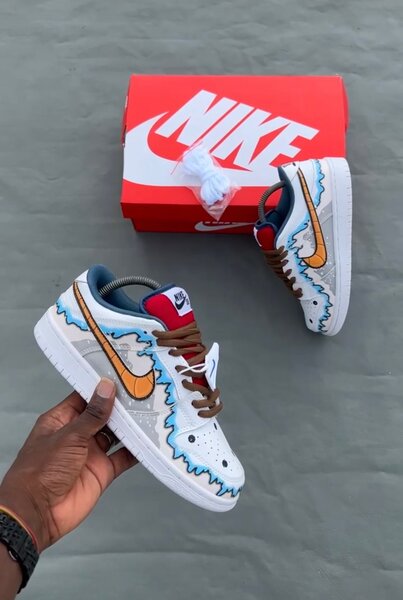 NIKE SB CUSTOM