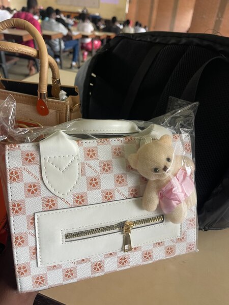 Sac à main élégant femme