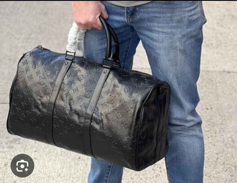 Sac de voyage luxe Louis Vuitton