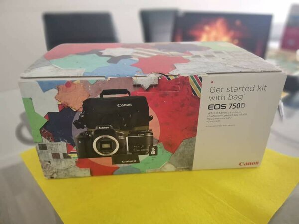 Kit Appareil Photo Canon EOS 750D