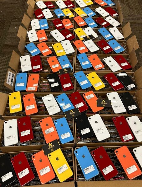  ɪᴘʜᴏɴᴇ XR 64GB