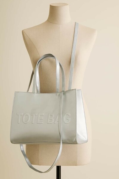 Sac fourre-tout argenté tendance